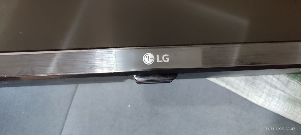 Продам телевизор LG