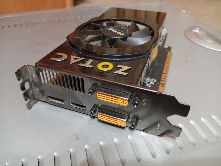 Видеокарта Zotac GTS450