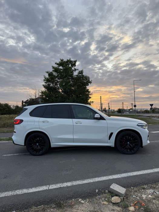 BMW x5 2022 M paket  40i