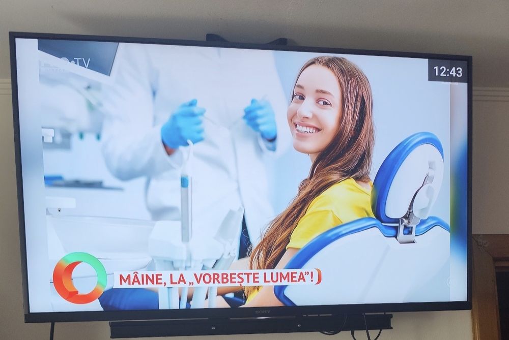 Tv Smart SAMSUNG nou la cutie 82 cm nu l am folosit