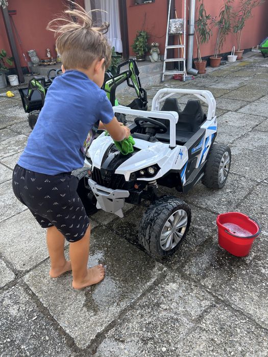 UTV electric pentru copii, Kinderauto RSR, 4x4, 120W, 12V 7Ah, alb-albastru