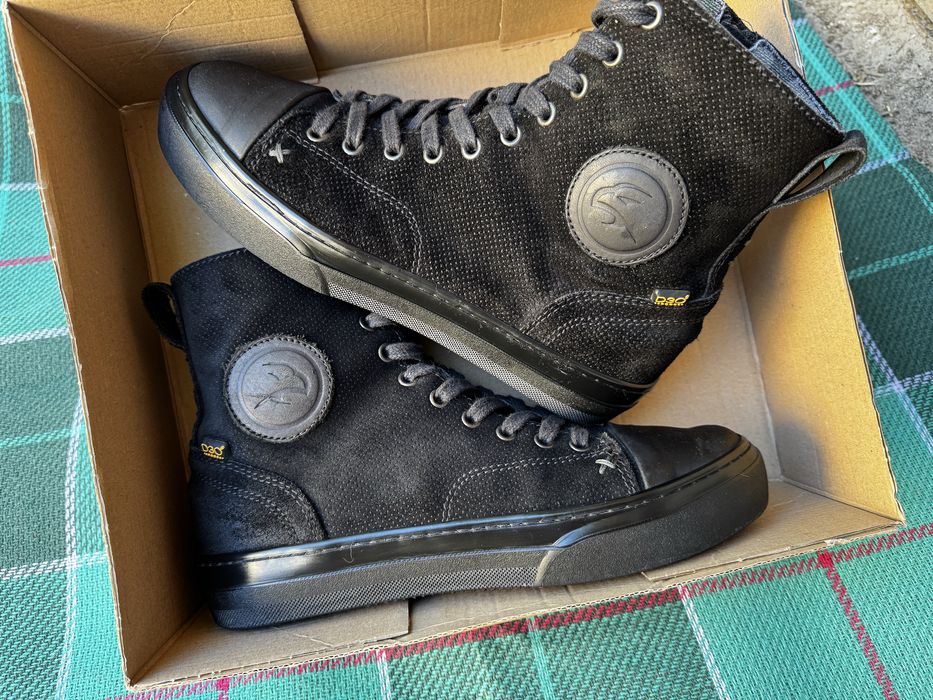 Мото кецове falco 39