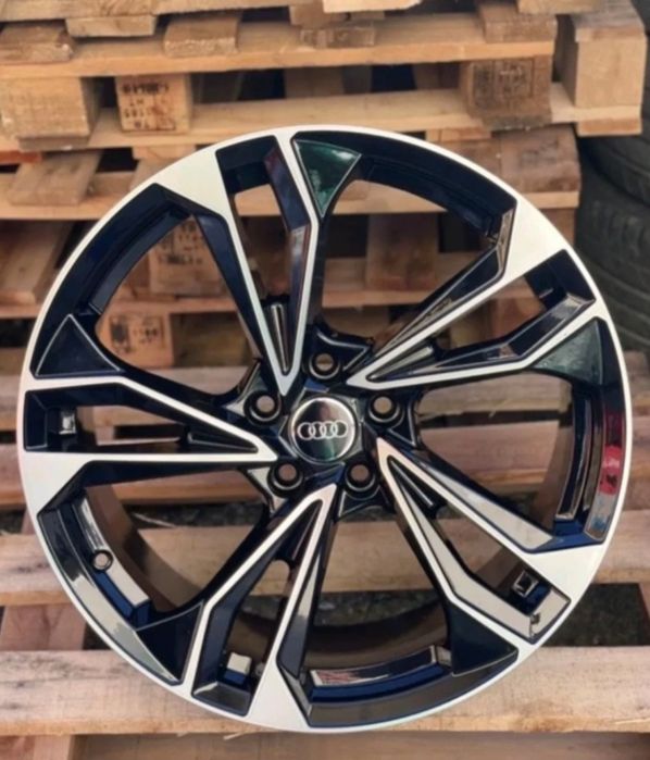 19"цола новия Rs  Audi 5х112 за А3 А4 А5 А6 А7 А8 Q3 Q5 Q7