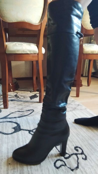Обувь женская сапоги ботфорты