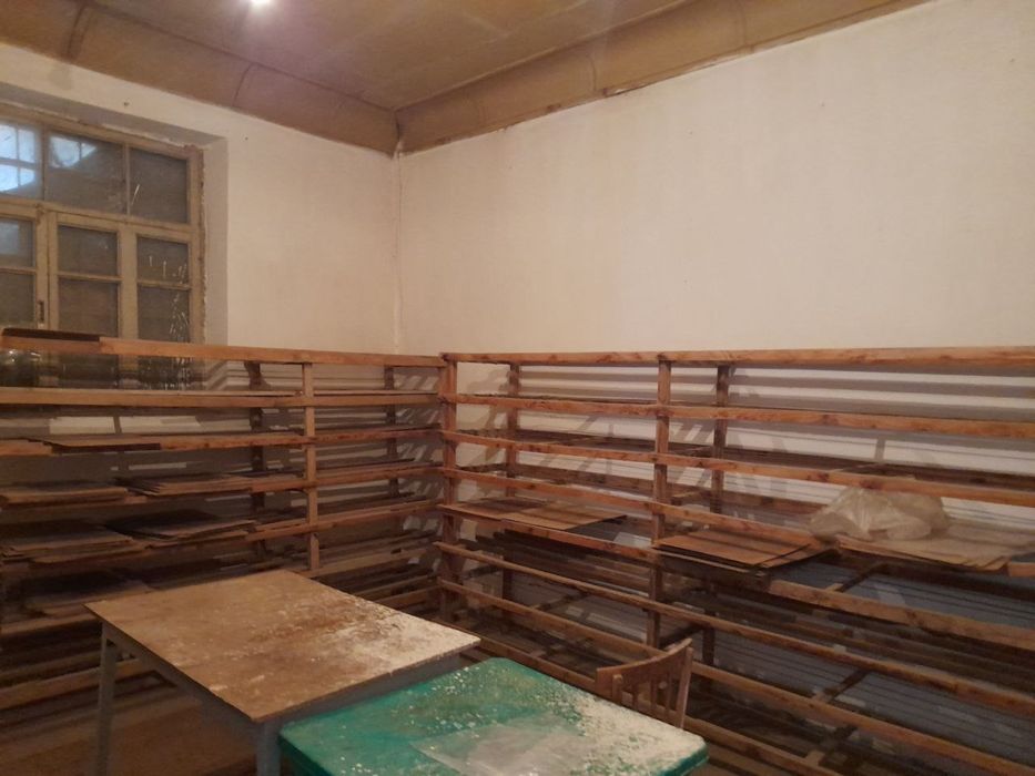 Oq qand stanoki. Preslagich, shakar maydalagich, polkalari va panerlar