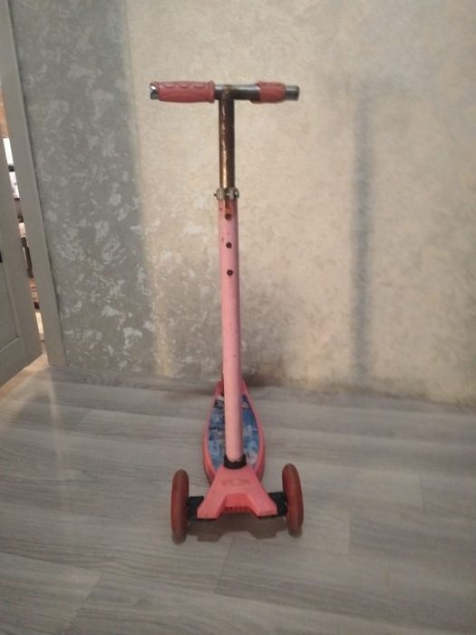 Продам детский самокат