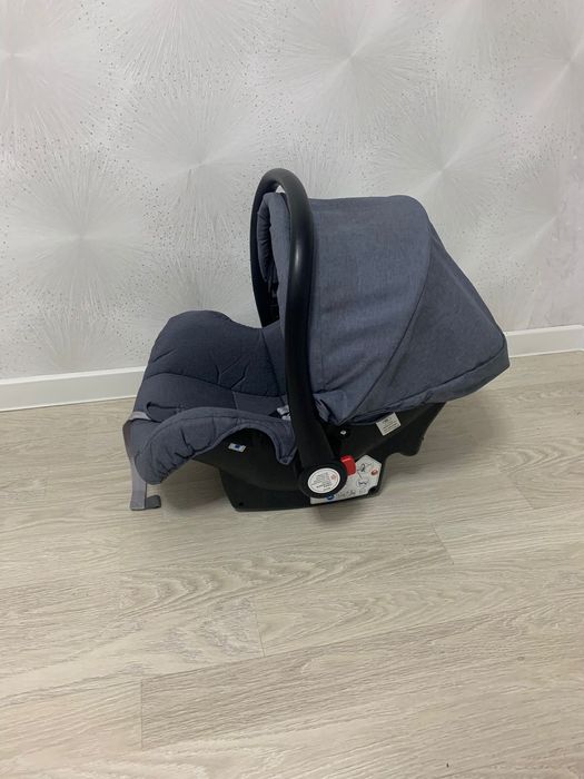 Проадается Коляска с люлкой