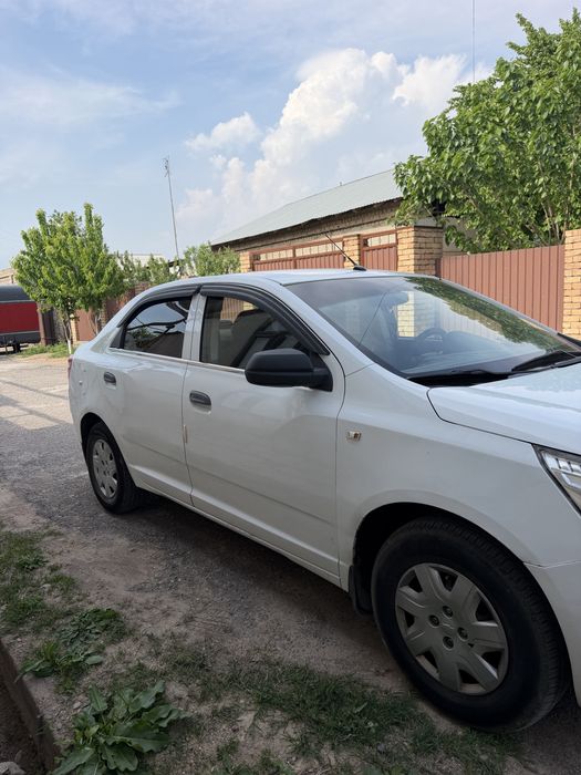 Chevrolet Cobalt 2013 — 3