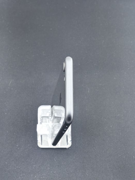 Apple iPhone 8 64 GB ID-mar873