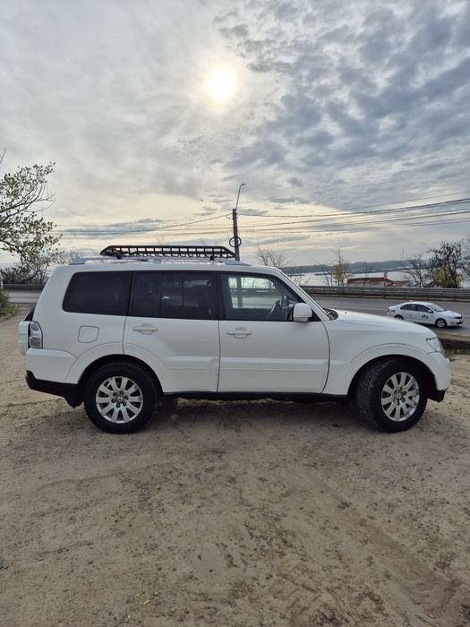 Pajero autoutilitara N1