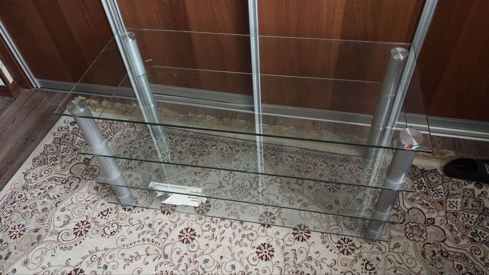 Тумба под телевизор