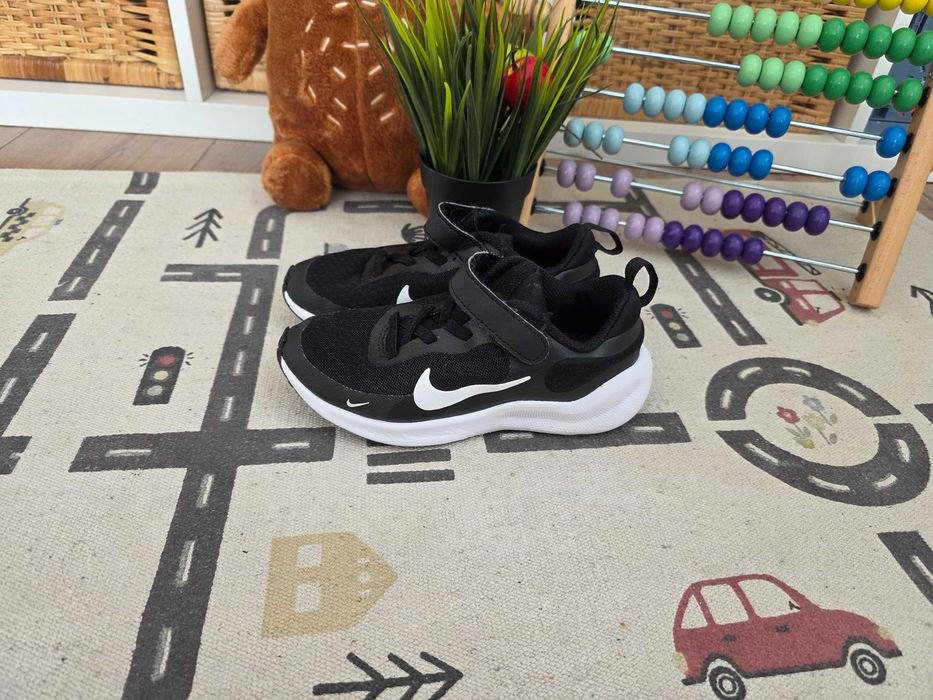 Маратонки Nike в черен цвят