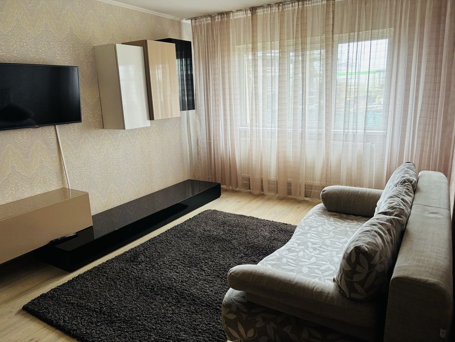 Apartament de inchiriat 3 camere Sarari Craiova