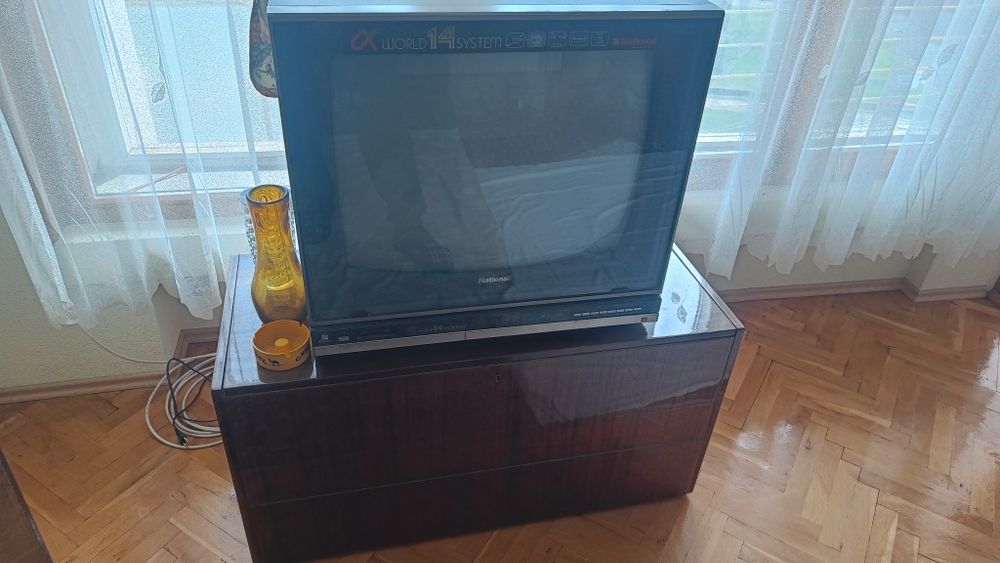 Ретро National TC-Al2600 Quintrix World 14 system винтидж телевизор тв