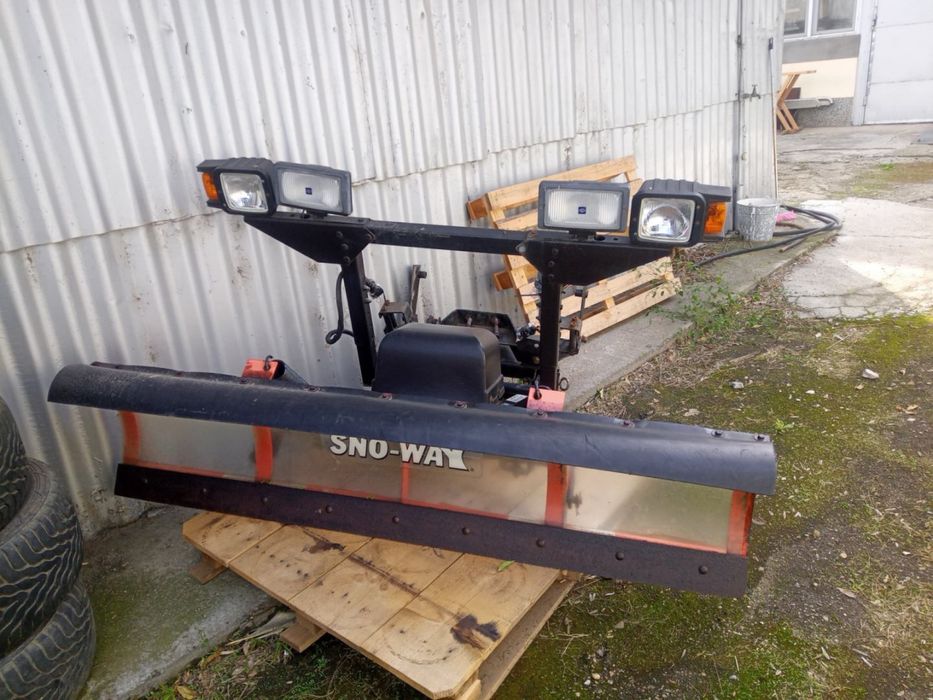 Американско  електро-хидравлично гребло SNO-WAY