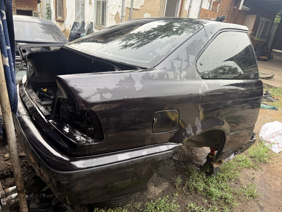 Е36 купе на распил машина