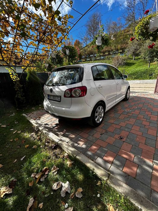 Vând Volkswagen Golf Plus