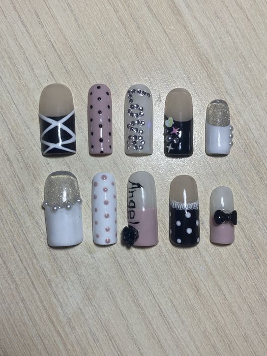 Изкуствени нокти - Press on nails