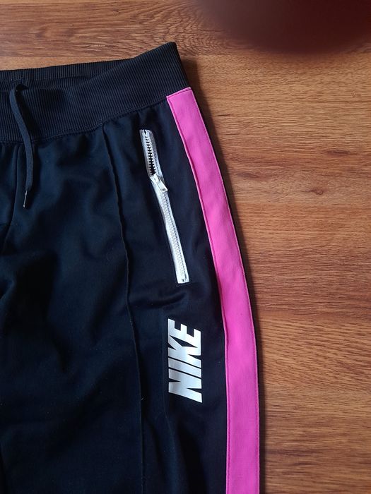 Nike Суитчър и долнище S размер.