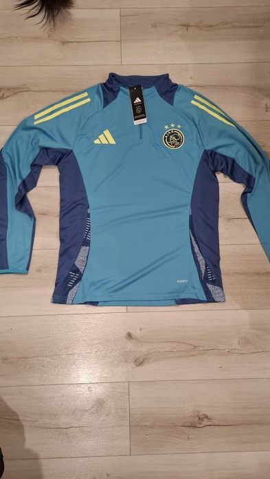 Спортен комплект горно и долно на Аякс