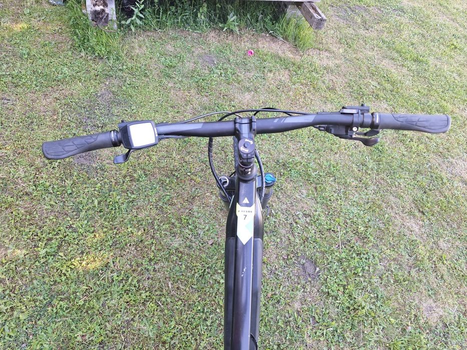 Vand bicicleta electrica bergamont cu motor bosch