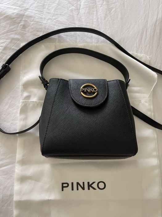 Pinko safiano оригинална чанта