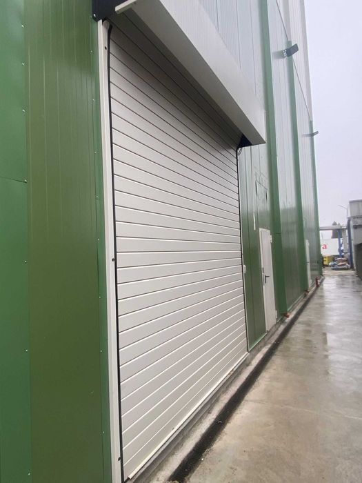 Usi de garaj rulou cu lamela de 100 mm - INDUSTRIALE