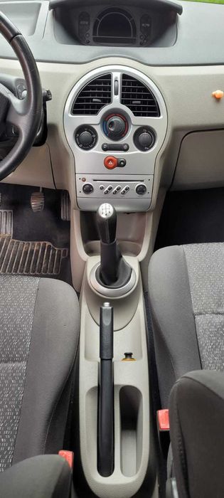 Renault Modus / 2006 / 1.6 Benzina | 990 € pana Duminica