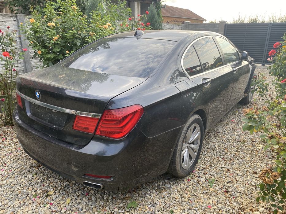 Dezmembrez bmw seria 7 F01 plansa bord interior