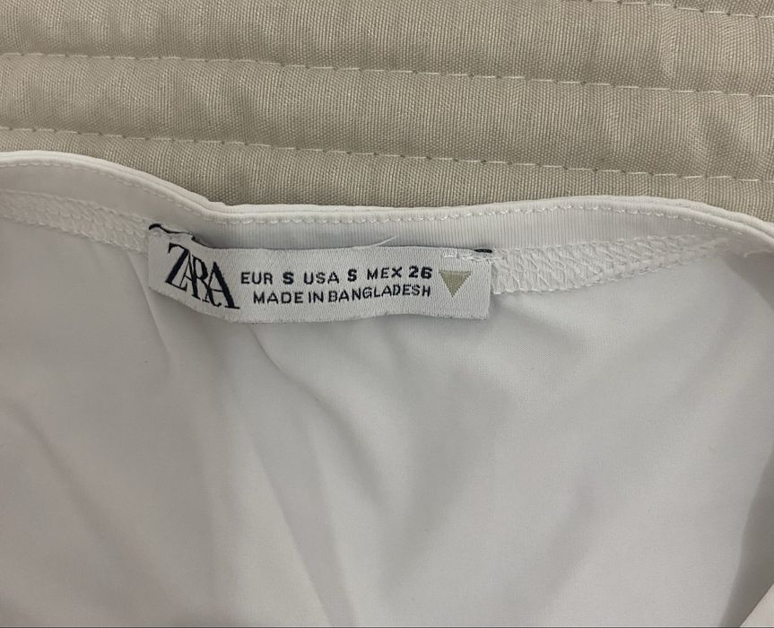 Дамска тениска XS – носена веднъж, като нова