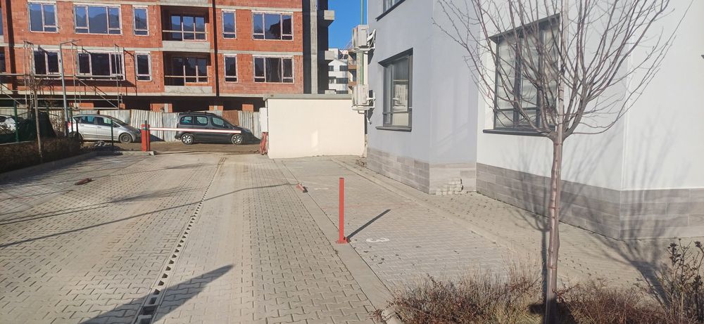 Дава се под наем Гараж / Паркомясто в София, Малинова долина - 12 кв.м за 51 € - Снимка #2