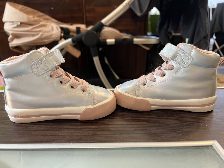 Ghete Frozen nr 20/21 si adidasi zara nr.22