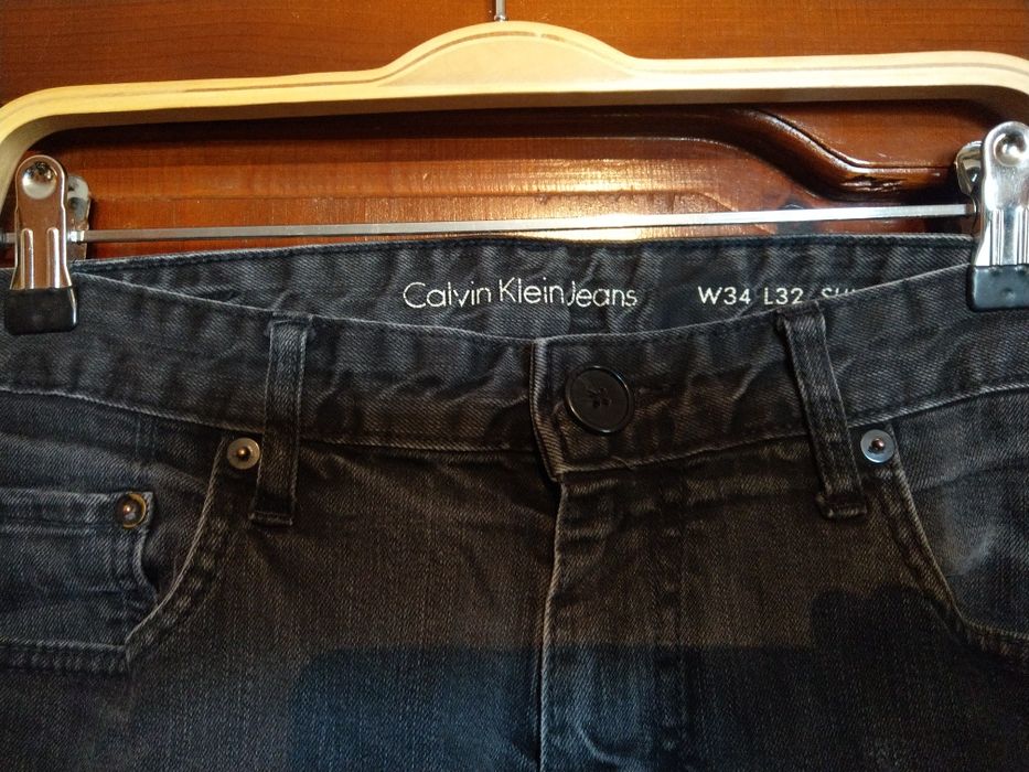 Calvin Klein 34/32. Оригинален продукт.