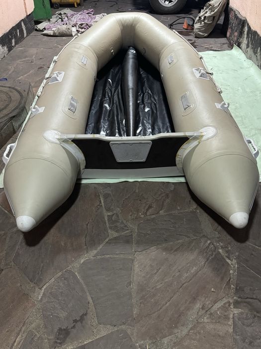Лодка ПВХ японская