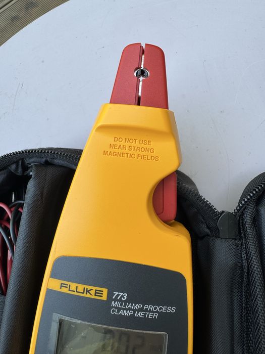 Multimetru Fluke  773