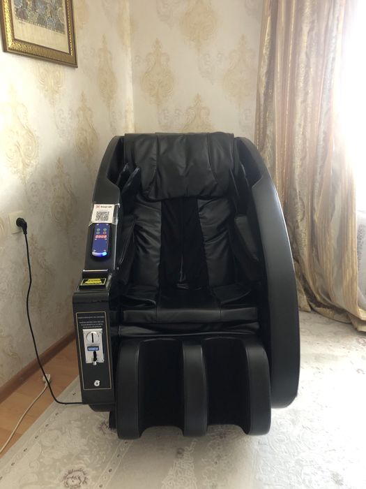 Продается массажное кресло