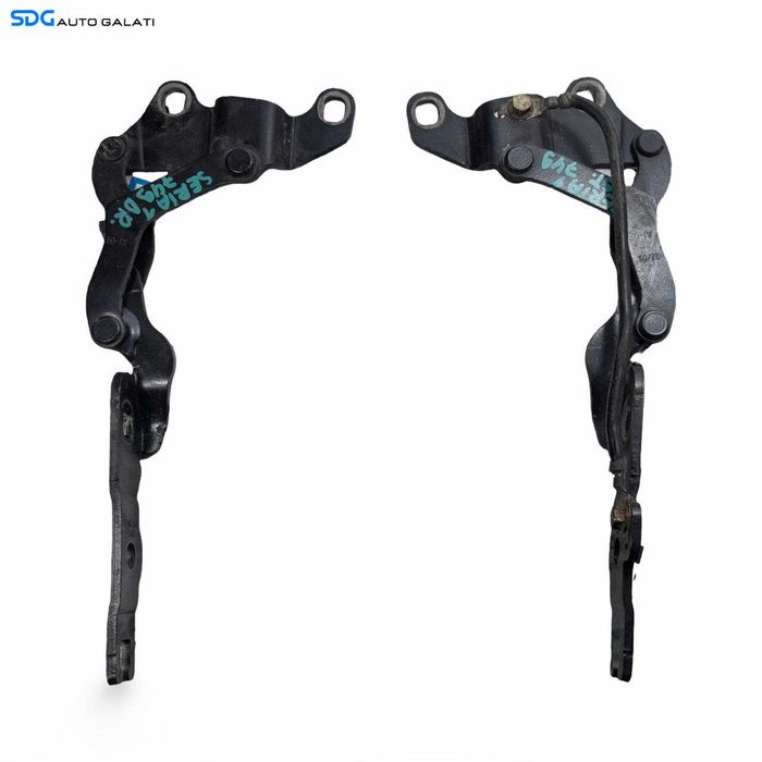 Set Balama Balamale Capota Motor Stanga Dreapta BMW Seria 1 E81 E87 2004 - 2013 Cod 7060560 [LR2697]