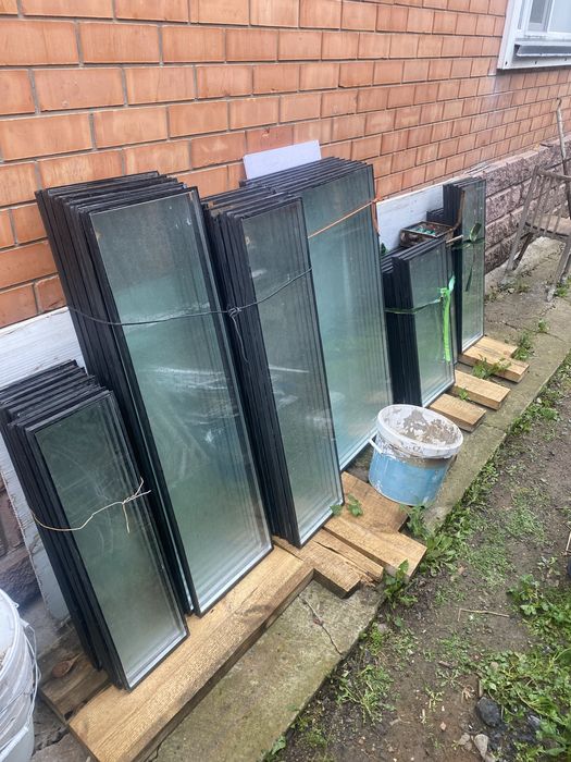 Продам стекла …………