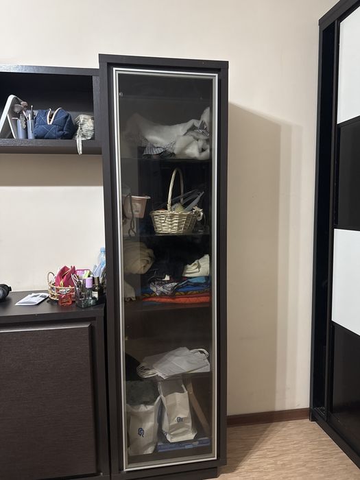 Продаётся гарнитур