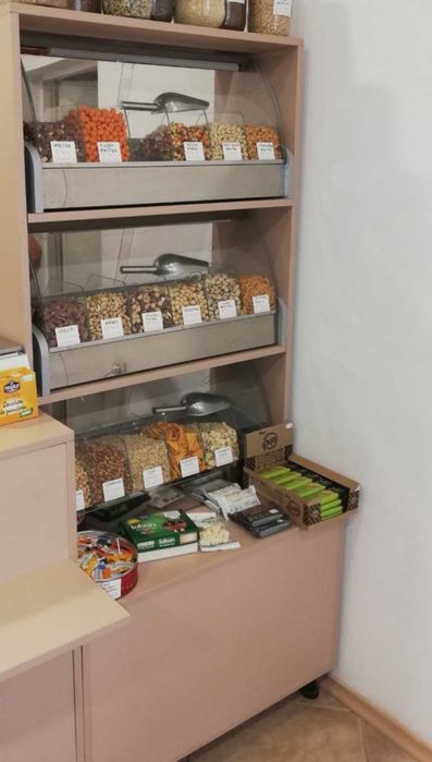 Топла витрина за ядки