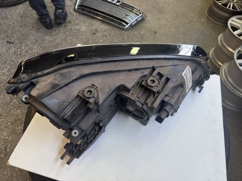 Фар за Фолксваген/VW Sharan