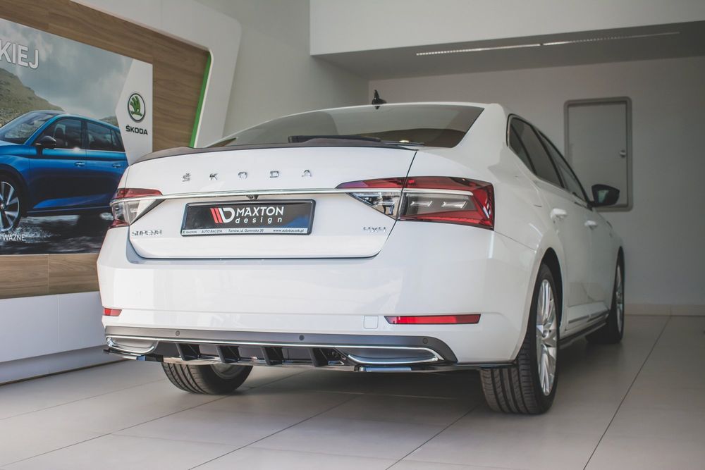 Добавка за задна броня Maxton design за Skoda Superb (2019-)