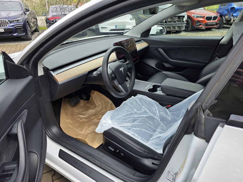 Predau leasing / vand  Tesla Model 3 Long Range dual motor 4x4, 2021/3