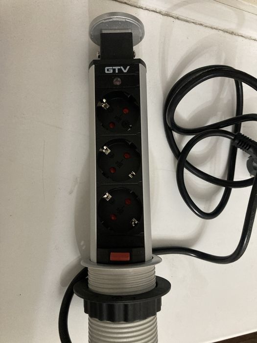 Настольная  розетка