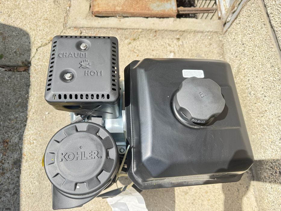 Четиритактов професионален мотор KOHLER Command PRO 9.5 hp
