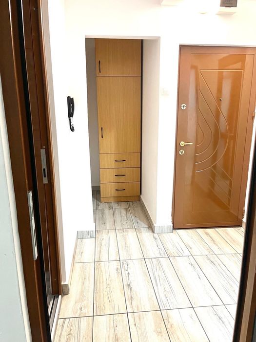 Apartament 2 camere Sos Giurgiului stradal 5 minute metrou Eroii Revolutiei