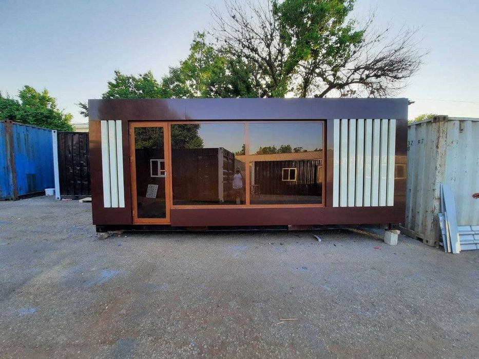 Коммерческие помещения, офисы и магазины из контейнеров под ключ.