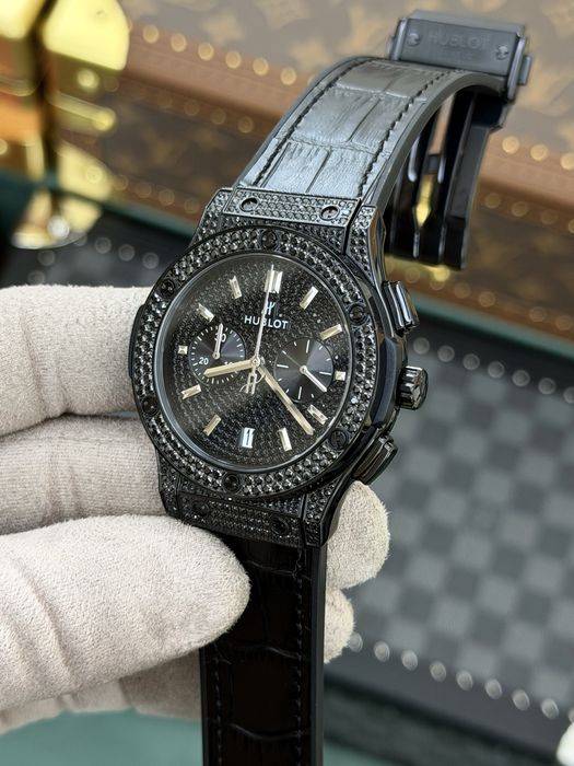 HB Classic Fusion Chronograph Black Ice Out