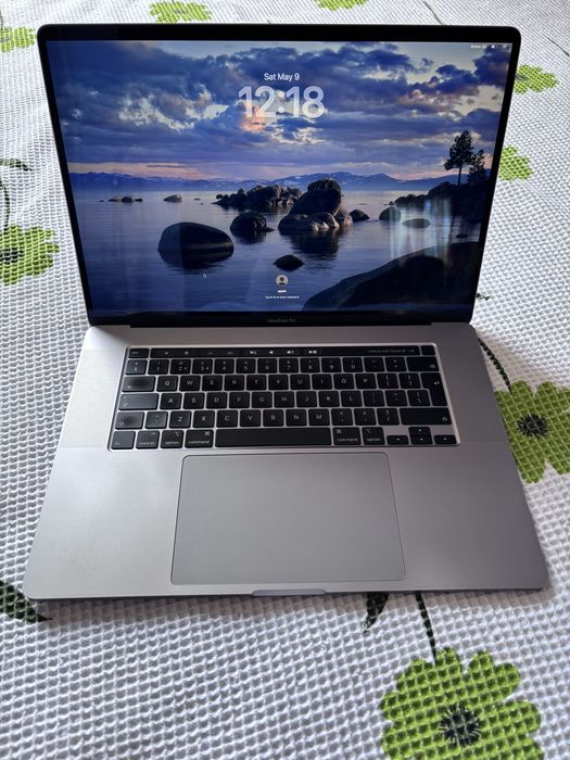 Apple MacBook Pro 16” Late 2019 (A2141) - като нов