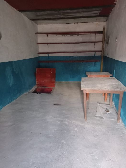 Продам гараж в обществе Металлург
